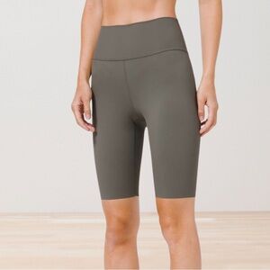 lululemon athletica Women's Bike Shorts in Olive